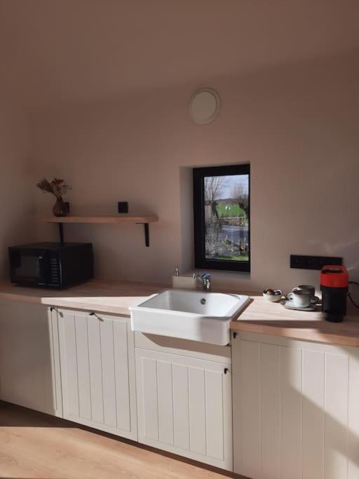 Komo Hill Stays - Guestroom Komo Cosy Kruisem Luaran gambar