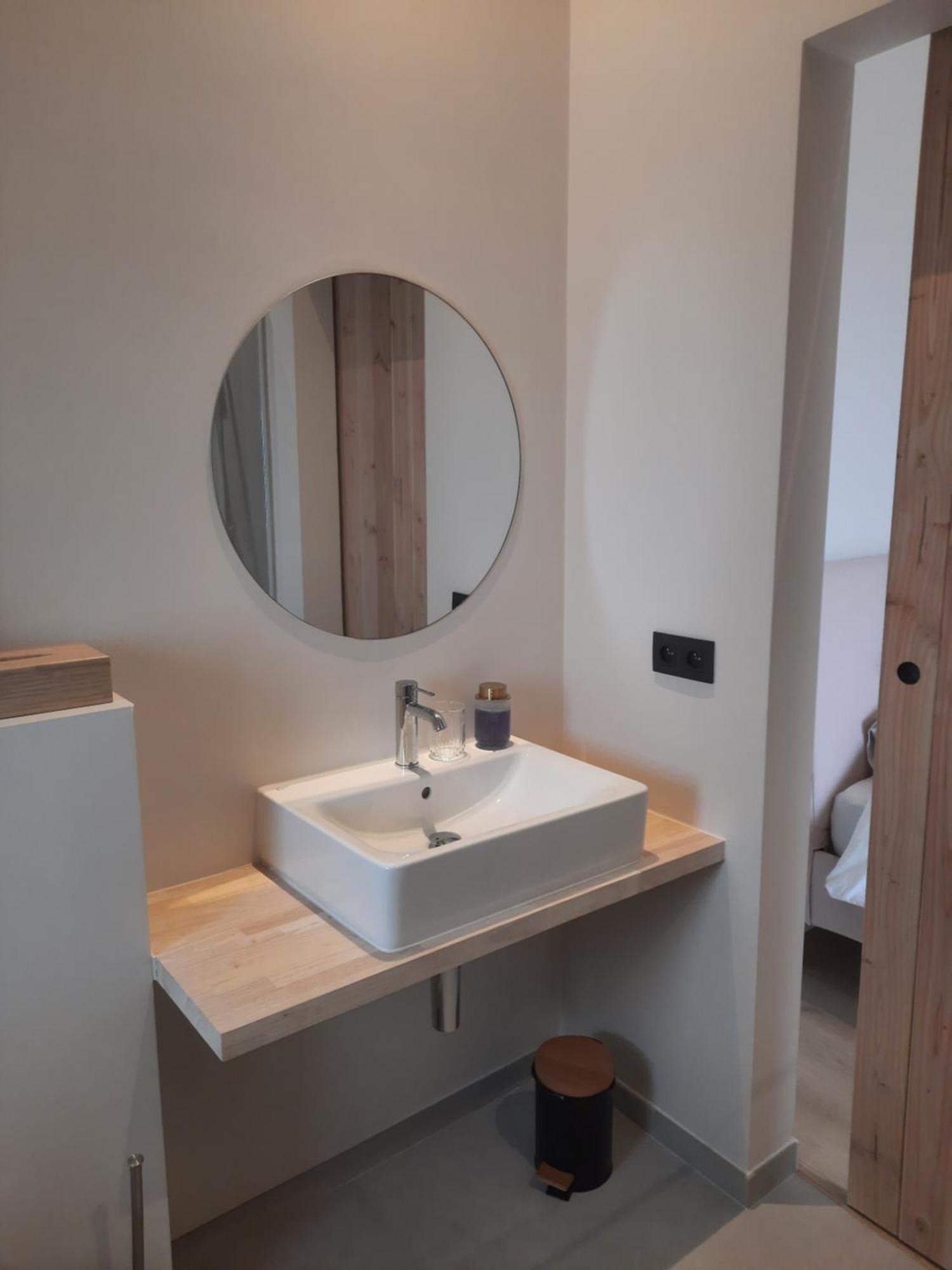 Komo Hill Stays - Guestroom Komo Cosy Kruisem Luaran gambar